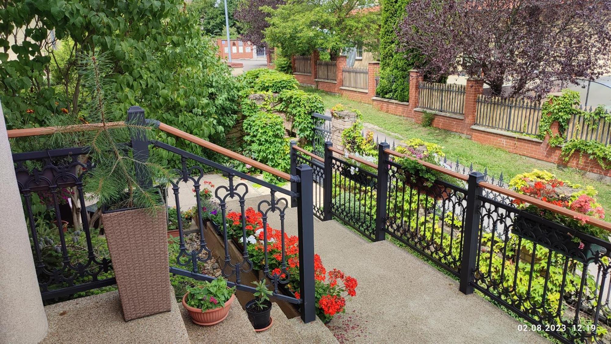 Villa Homestay Nad Helmrovkou Praga Exterior foto